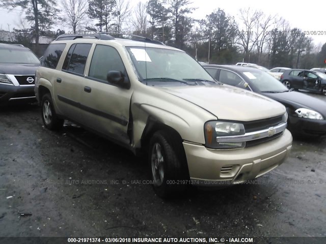 1GNET16S456169977 - 2005 CHEVROLET TRAILBLAZER EXT LS/EXT LT GOLD photo 1