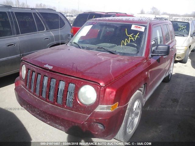 1J8FF28W88D608021 - 2008 JEEP PATRIOT SPORT RED photo 2