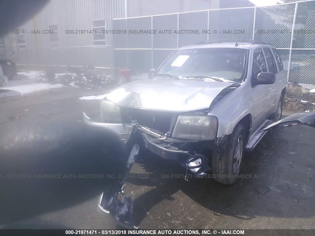 1GNDS13SX82193442 - 2008 CHEVROLET TRAILBLAZER LS/LT SILVER photo 2