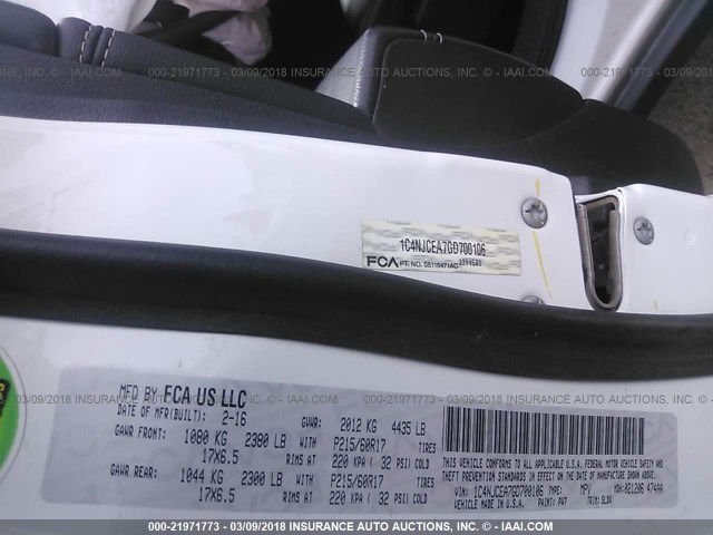 1C4NJCEA7GD700106 - 2016 JEEP COMPASS LATITUDE 白色 照片 9