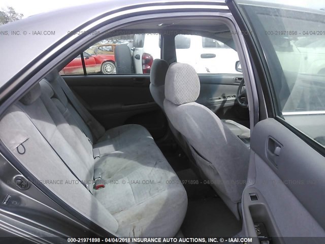 4T1BE32K34U937879 - 2004 TOYOTA CAMRY LE/XLE/SE GRAY photo 8