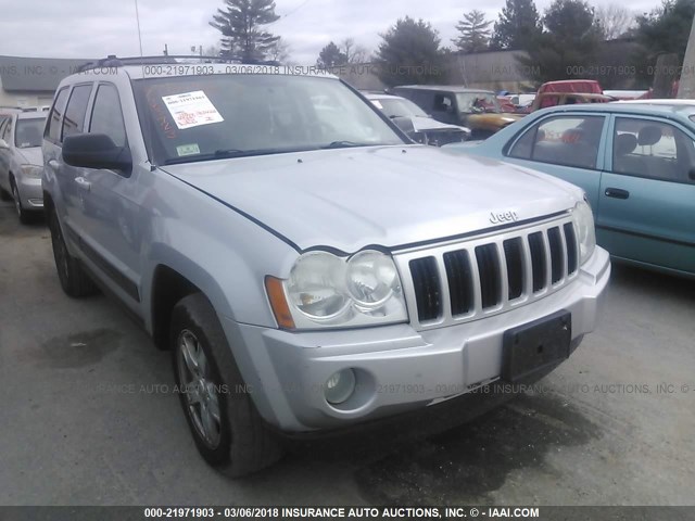 1J4GR48K26C202356 - 2006 JEEP GRAND CHEROKEE LAREDO/COLUMBIA/FREEDOM SILVER photo 1