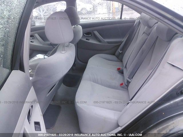 4T4BE46K99R073627 - 2009 TOYOTA CAMRY SE/LE/XLE GRAY photo 8