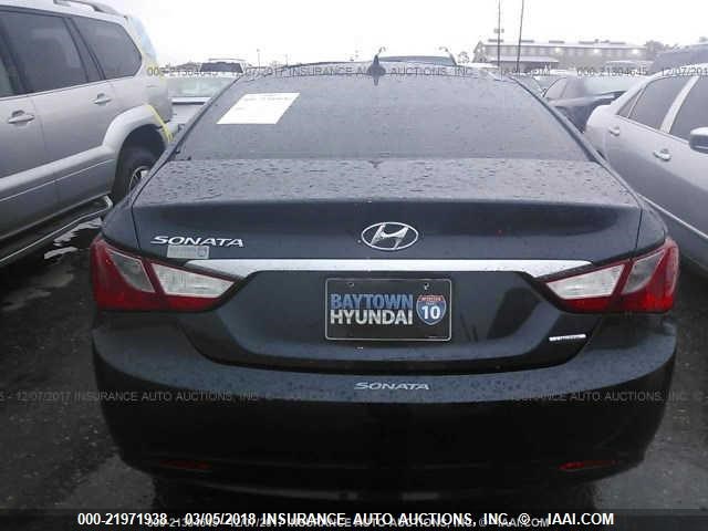5NPEC4AC1DH539216 - 2013 HYUNDAI SONATA SE/LIMITED 灰色 照片 6