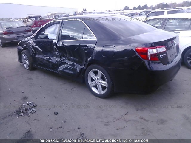 4T1BF1FK7EU393335 - 2014 TOYOTA CAMRY L/SE/LE/XLE 黑色 照片 3