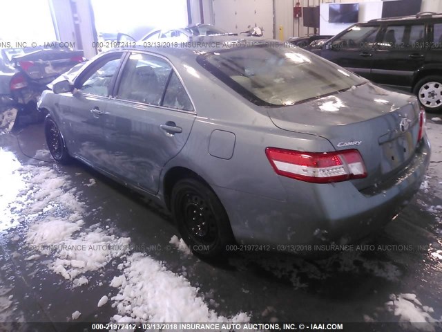 4T1BF3EK8BU674780 - 2011 TOYOTA CAMRY SE/LE/XLE 绿色 照片 3