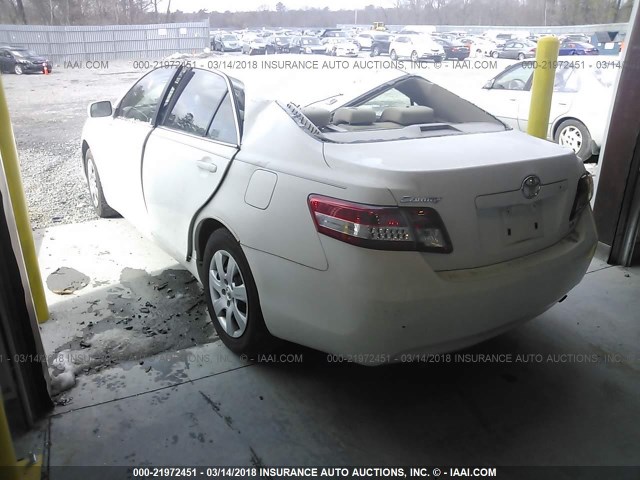 4T1BF3EK6AU534824 - 2010 TOYOTA CAMRY SE/LE/XLE 白色 照片 3