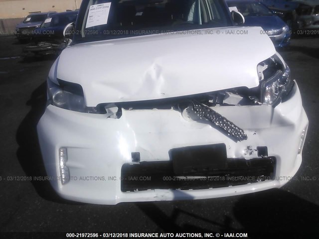 JTLZE4FE6FJ068880 - 2015 TOYOTA SCION XB თეთრი ფოტო 6