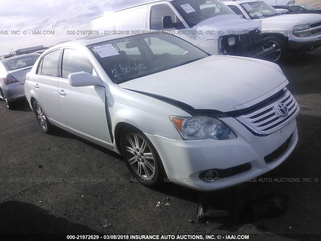 4T1BK36B68U259251 - 2008 TOYOTA AVALON XL/XLS/TOURING/LIMITED WHITE photo 1