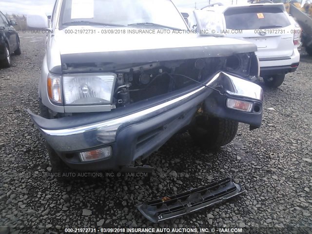 JT3HN86R2Y0294316 - 2000 TOYOTA 4RUNNER SR5 SILVER photo 6