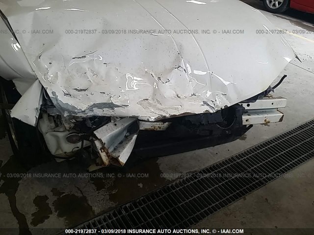 2G1WW12E949406256 - 2004 CHEVROLET MONTE CARLO LS თეთრი ფოტო 6