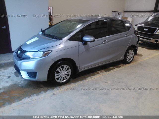 3HGGK5G51HM701132 - 2017 HONDA FIT LX SILVER photo 2