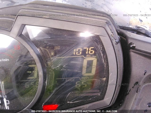 JKAEXEJ17HDA01105 - 2017 KAWASAKI EX650 J თეთრი ფოტო 7