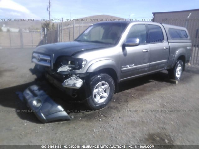 5TBDT44105S496062 - 2005 TOYOTA TUNDRA DOUBLE CAB SR5 GRAY photo 2