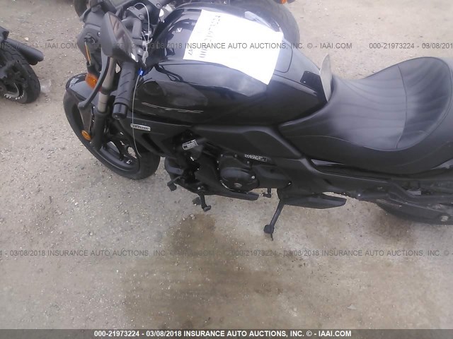 JH2RC6800EK000430 - 2014 HONDA CTX700 N BLACK photo 9