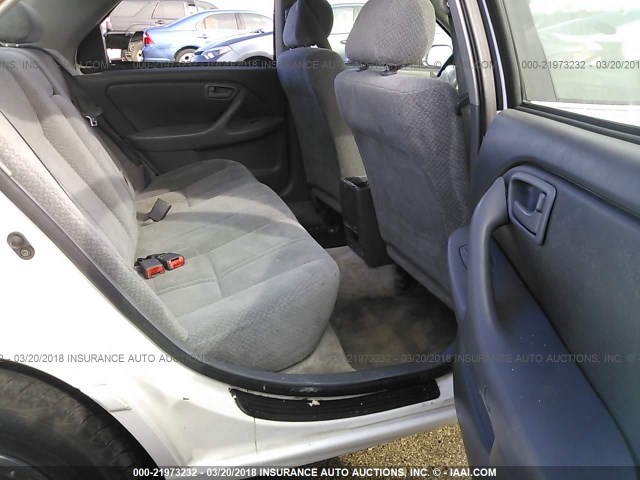JT2BG22K110534861 - 2001 TOYOTA CAMRY CE/LE/XLE 白色 照片 8