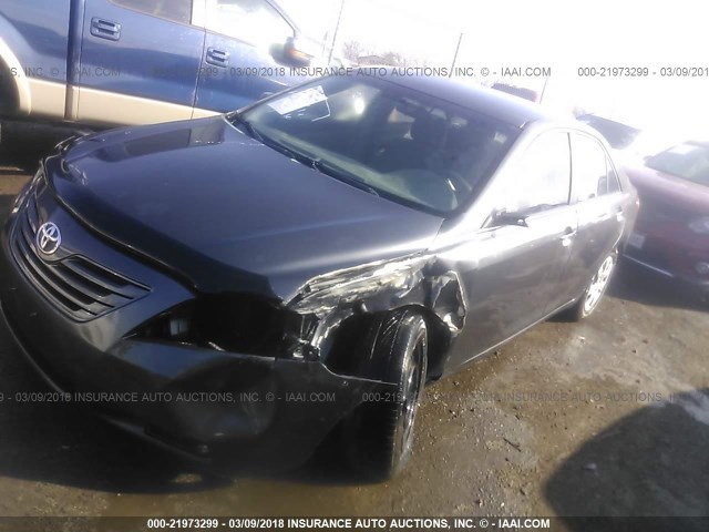 4T1BE46K19U302909 - 2009 TOYOTA CAMRY SE/LE/XLE ნაცრისფერი ფოტო 2