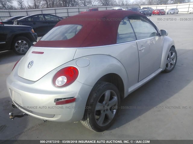 3VWSF31Y89M410582 - 2009 VOLKSWAGEN NEW BEETLE BLUSH EDITION SILVER photo 4