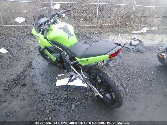 JKAEXEC109DA37054 - 2009 KAWASAKI EX650 C 绿色 照片 3