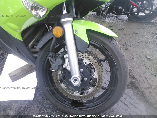 JKAEXEC109DA37054 - 2009 KAWASAKI EX650 C 绿色 照片 5