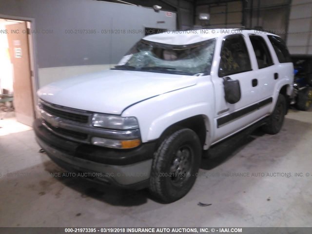 1GNEK13Z33J261158 - 2003 CHEVROLET TAHOE K1500 WHITE photo 2