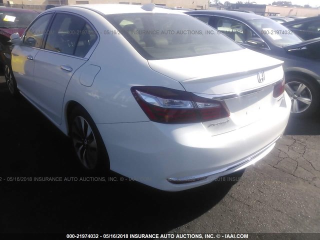 JHMCR6F57HC027021 - 2017 HONDA ACCORD HYBRID/EXL WHITE photo 3