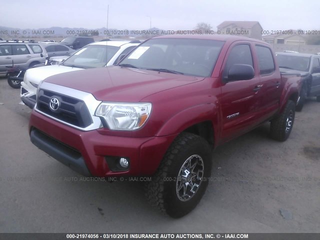 5TFLU4EN2FX134716 - 2015 TOYOTA TACOMA DOUBLE CAB/TRD PRO RED photo 2