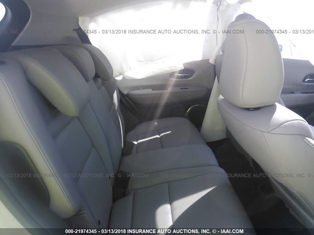 3CZRU5H7XHM715137 - 2017 HONDA HR-V EXL SILVER photo 8