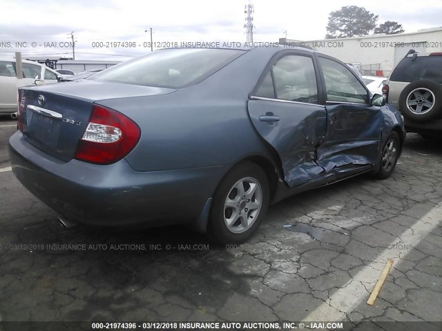 4T1BE30K74U926385 - 2004 TOYOTA CAMRY LE/XLE/SE Light Blue photo 4