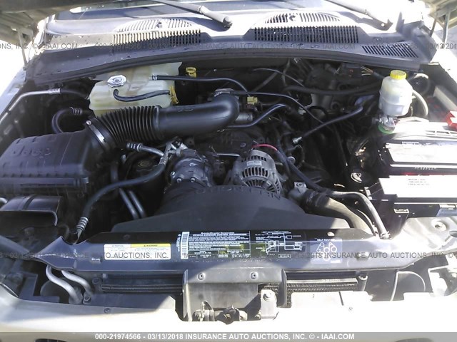 1J4GK48K64W202828 - 2004 JEEP LIBERTY SPORT 香槟色 照片 10