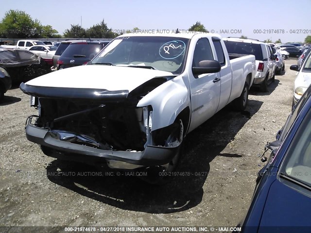 1GTEC19J39E138484 - 2009 GMC SIERRA C1500 WHITE photo 2