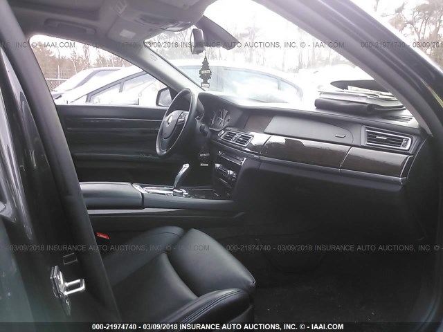 WBAKC6C5XBC394096 - 2011 BMW 750 XI GRAY photo 5