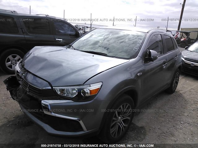 JA4AP3AU8HZ004060 - 2017 MITSUBISHI OUTLANDER SPORT ES/SE GRAY photo 2