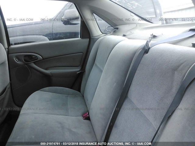 1FAFP34392W225440 - 2002 FORD FOCUS SE/SE COMFORT/SE SPORT BLUE photo 8