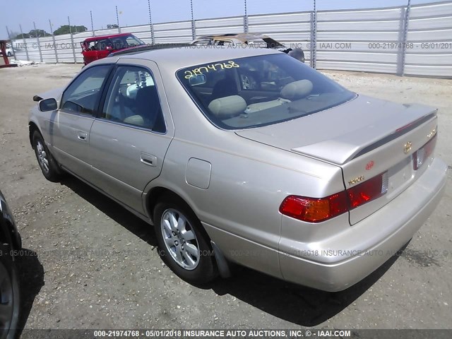 4T1BG22K2YU733536 - 2000 TOYOTA CAMRY CE/LE/XLE GOLD photo 3