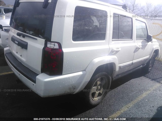 1J4RG4GK2AC116456 - 2010 JEEP COMMANDER SPORT WHITE photo 4