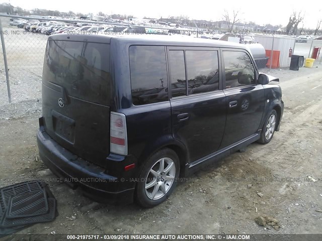 JTLKT324950211582 - 2005 TOYOTA SCION XB BLACK photo 4