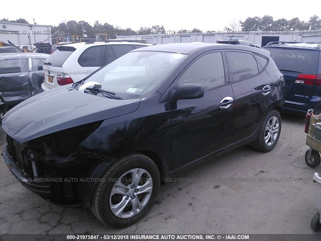 KM8JT3AB7CU489227 - 2012 HYUNDAI TUCSON GL BLACK photo 2