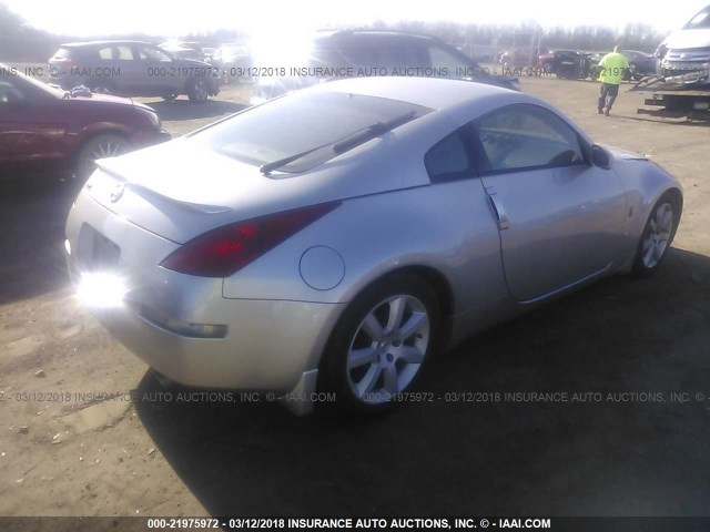 JN1AZ34E84T061220 - 2004 NISSAN 350Z COUPE SILVER photo 4