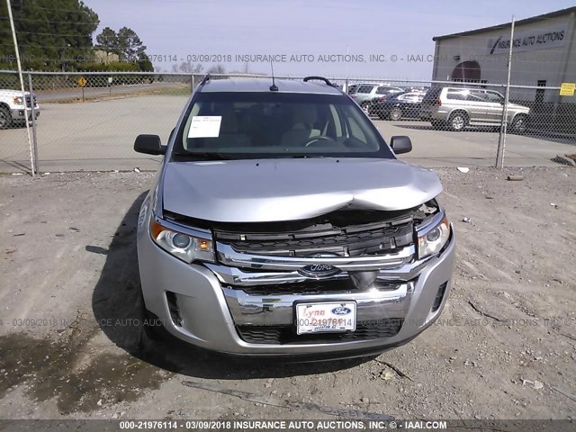 2FMDK3GC8DBA00941 - 2013 FORD EDGE SE SILVER photo 6