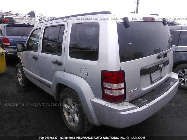 1J4PN2GK6AW132045 - 2010 JEEP LIBERTY SPORT SILVER photo 3