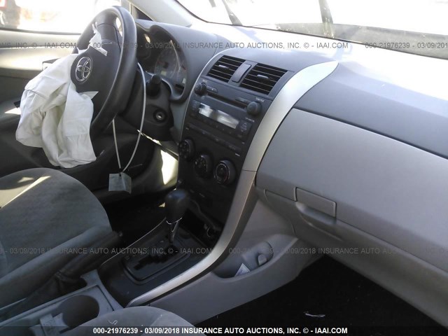 JTDBL40E59J002837 - 2009 TOYOTA COROLLA LE/XLE GRAY photo 5