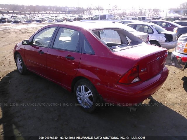 1FAFP38ZX4W142729 - 2004 FORD FOCUS ZTS RED photo 3