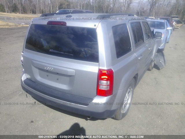 1C4NJPBB3GD799916 - 2016 JEEP PATRIOT SPORT SILVER photo 4