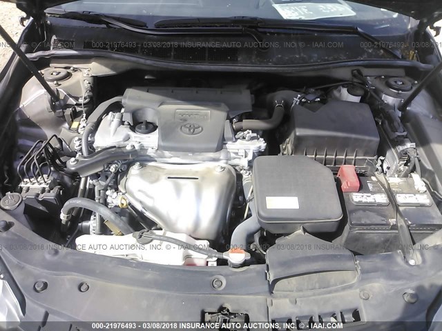 4T1BF1FK1GU504142 - 2016 TOYOTA CAMRY LE/XLE/SE/XSE GRAY photo 10