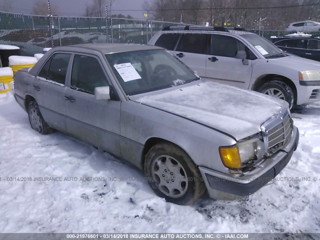 WDBEA34E1NB795497 - 1992 MERCEDES-BENZ 400 E SILVER photo 1