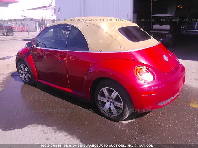 3VWPF31Y06M319694 - 2006 VOLKSWAGEN NEW BEETLE CONVERTIBLE RED photo 3