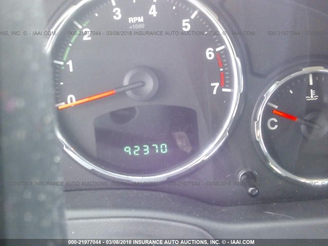 1C4PJMAK8CW152032 - 2012 JEEP LIBERTY SPORT 红色 照片 7