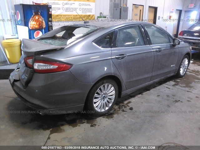 3FA6P0LU4DR249742 - 2013 FORD FUSION SE HYBRID GRAY photo 4