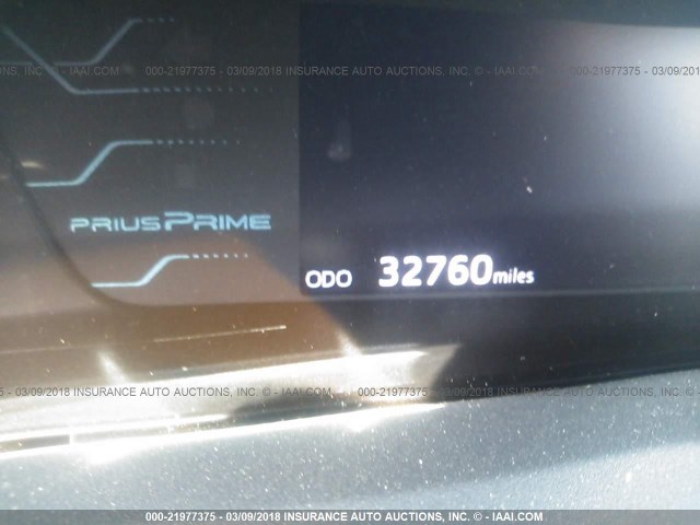 JTDKARFP3H3005069 - 2017 TOYOTA PRIUS PRIME  银色 照片 7